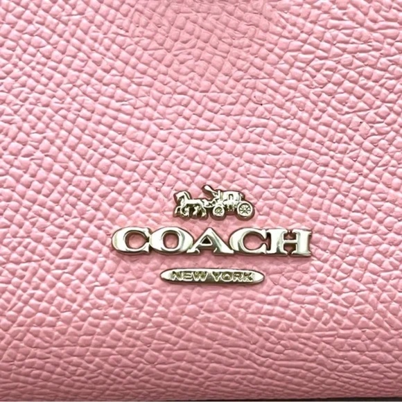 Coach Medium Corner Zip Wallet Pink w Card Saffiano Pebbled Leather w Gold NEW - Picture 3 of 8